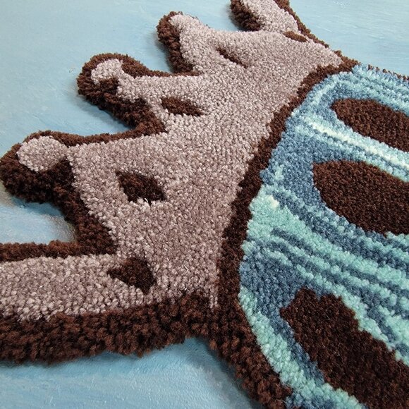 Haunt Couture: Handmade Crowned Ghost Rug – Ghost #5  Tufted Art - Picture 3 of 9